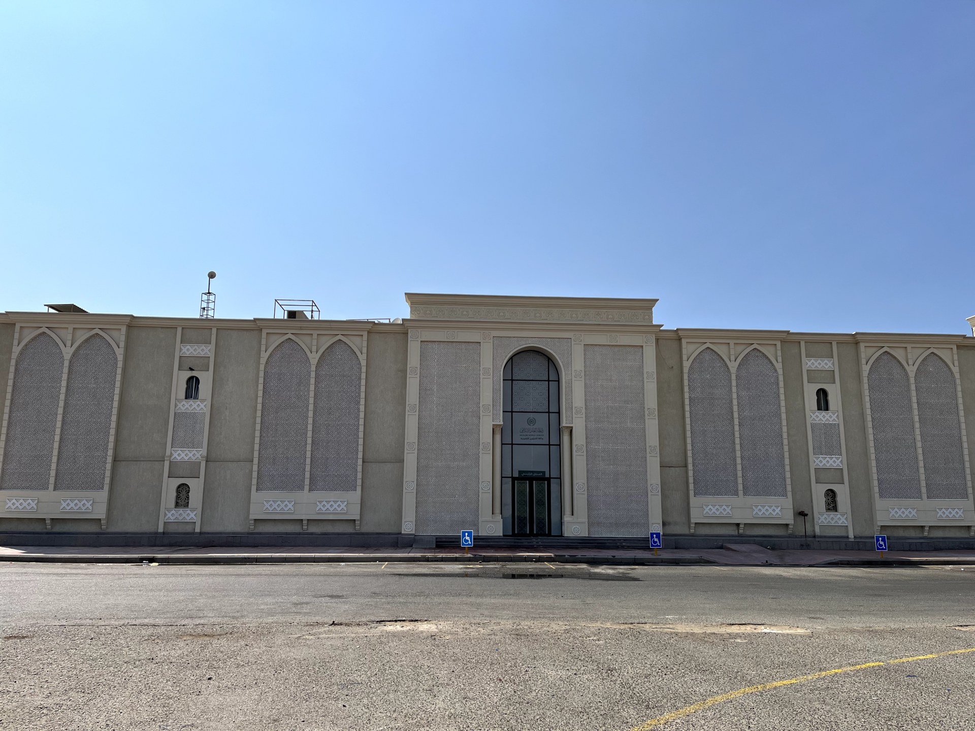 المباني العامة والحكومية والسكنية - ركاز المتحدة للمقاولات